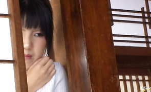 Luscious minx Sayuri Takizawa gives a very special oral stimulation